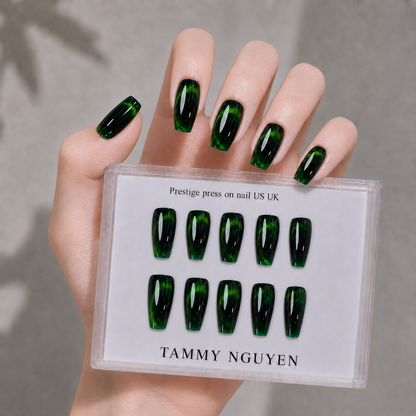 Press-on Nails Wicked Green