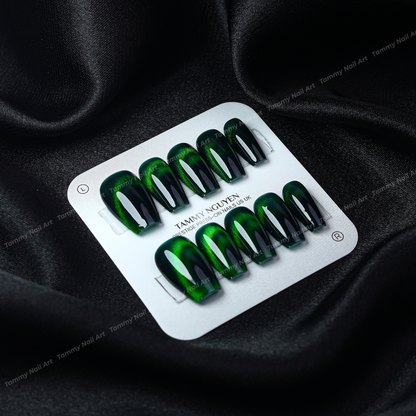 Press-on Nails Wicked Green