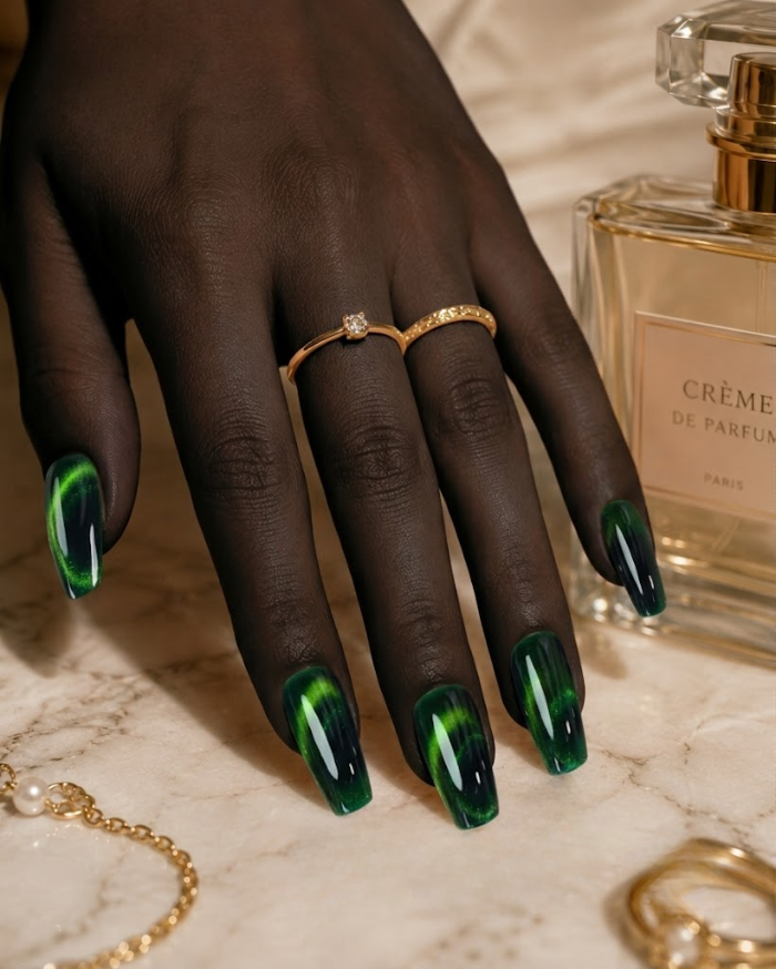 Press-on Nails Wicked Green