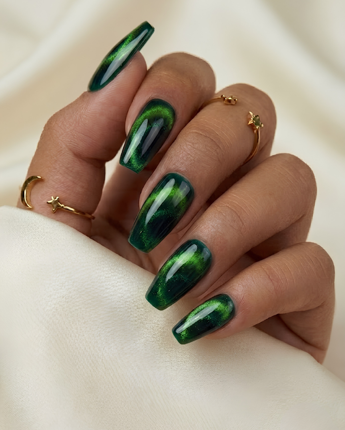 Press-on Nails Wicked Green